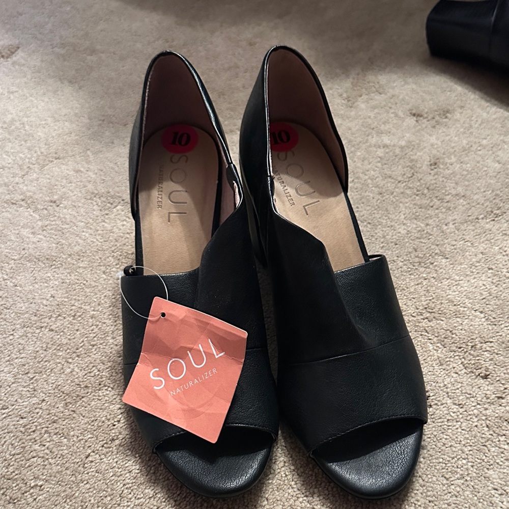 SOUL Naturalizer Women's Black Open-Toe Heels